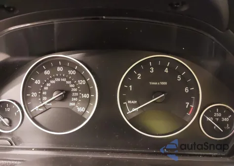 2016 BMW 320I xDrive из США, поврежденный, VIN WBA8A3C57GK689328